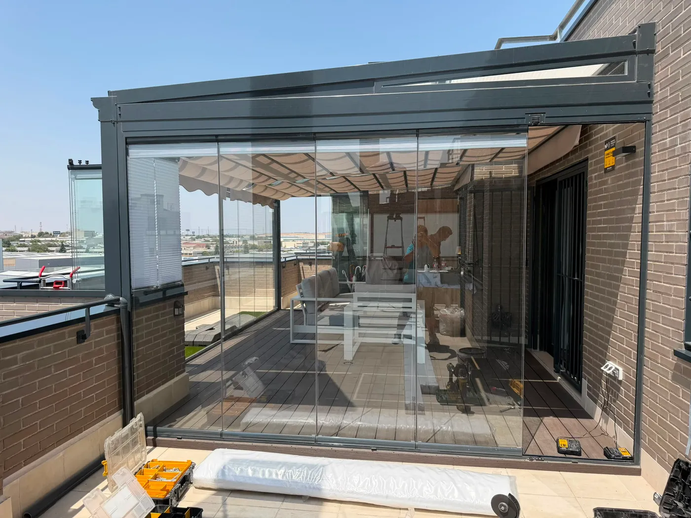 Cristalera de terraza · Instalación